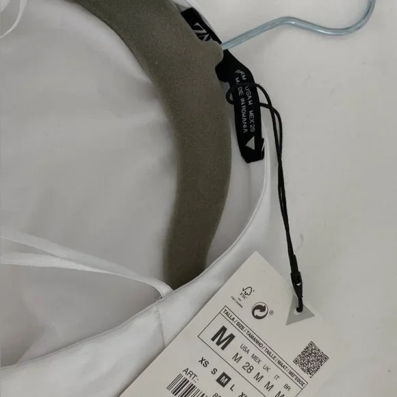 NWT Zara White Cutout Poplin Dress SZ Medium - Picture 4 of 6